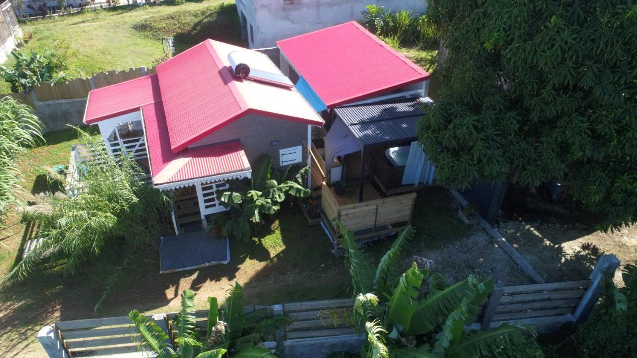 Zapat Lodge Baie-Mahault Exterior photo